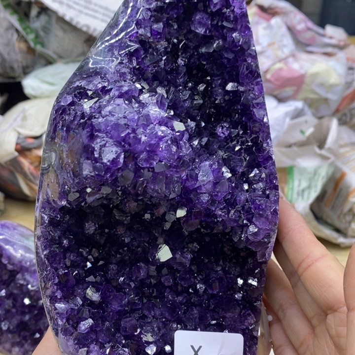 紫晶大型摆件（非配饰）未镶嵌