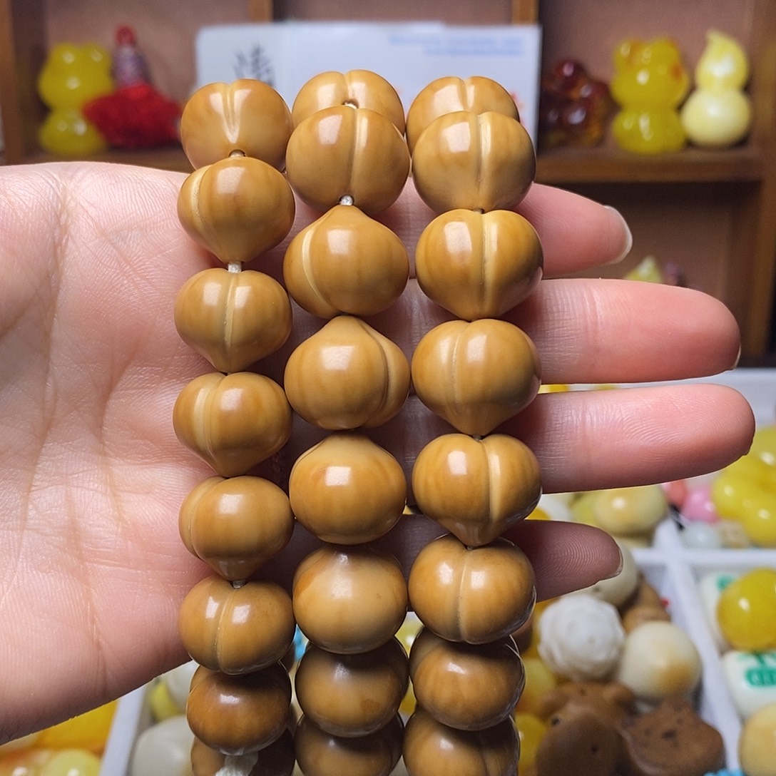 瘦***高猴头核桃吊坠15柯基