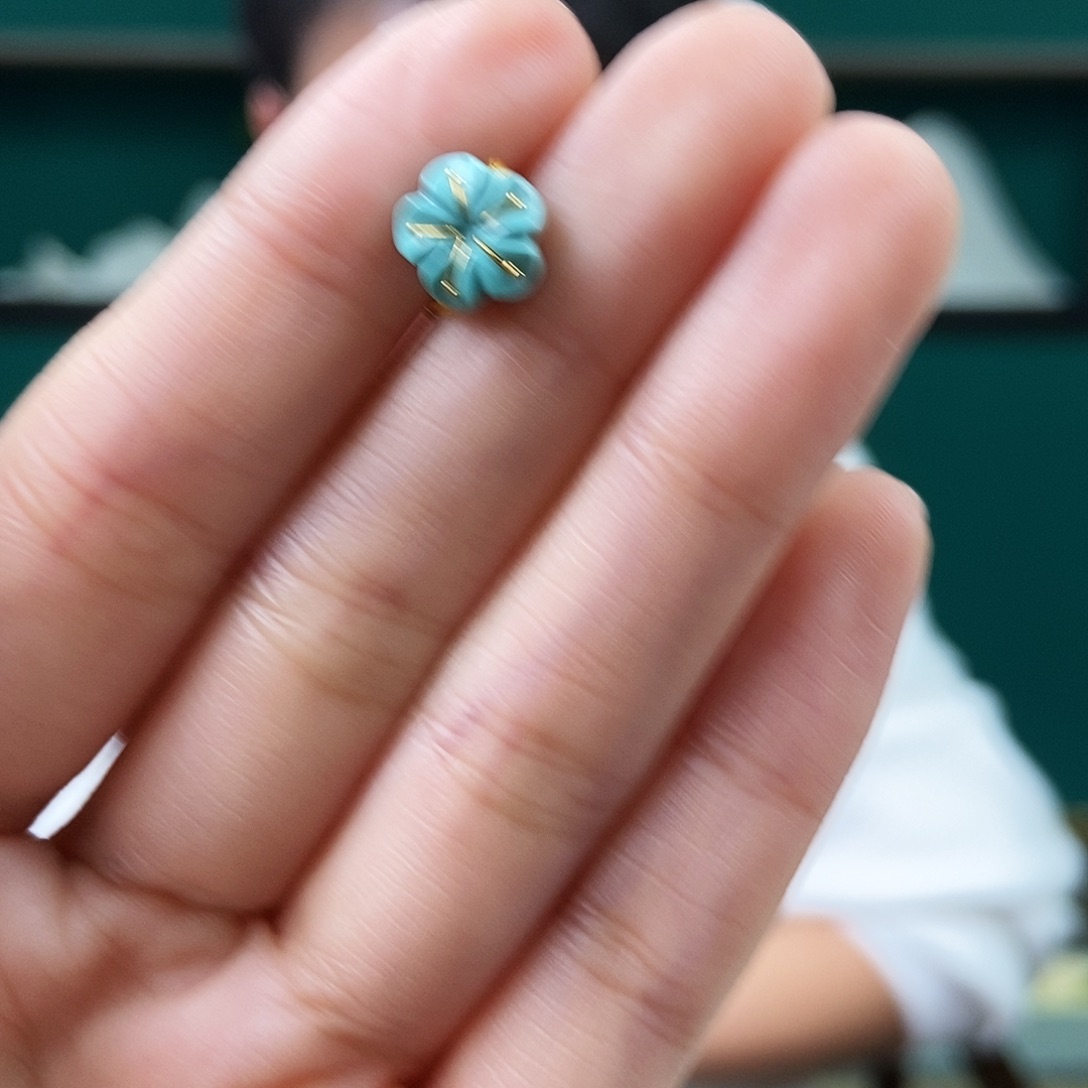 未镶嵌绿松石珠宝奇石