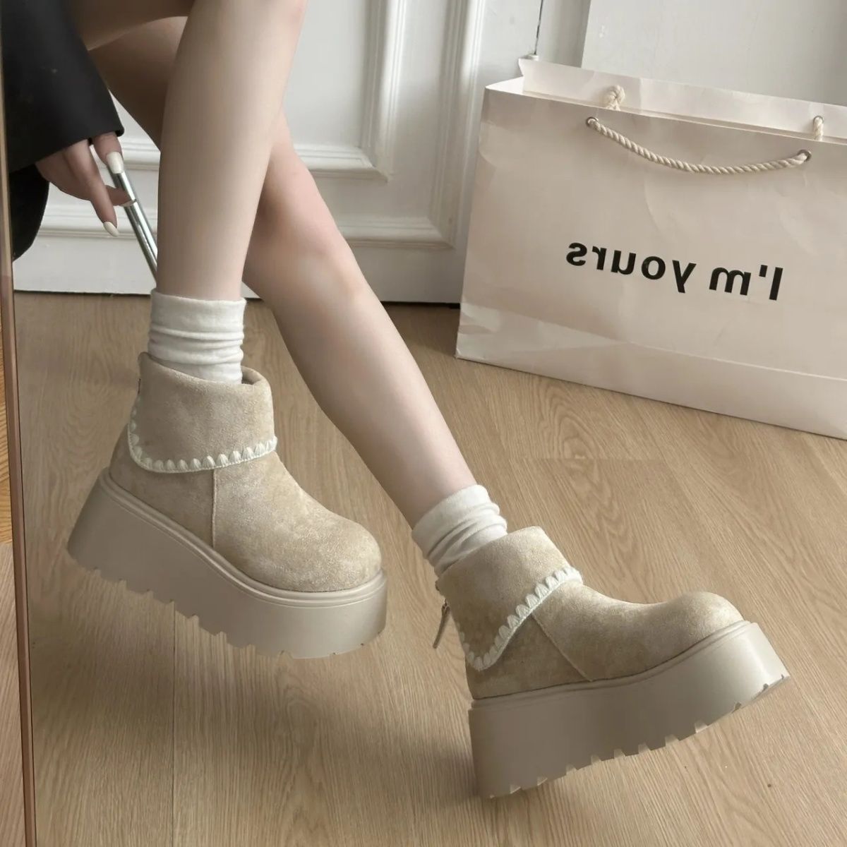 冬季秋季圆头增高冬季短筒马丁靴时尚复古厚底加厚保暖韩版加绒