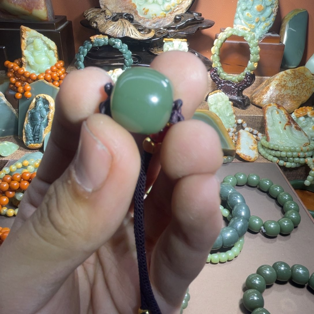 透闪石质玉单珠未镶嵌涂***进