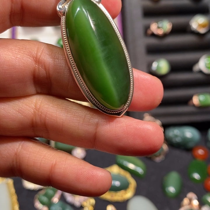 和田玉（碧玉）银S925镶嵌颈饰