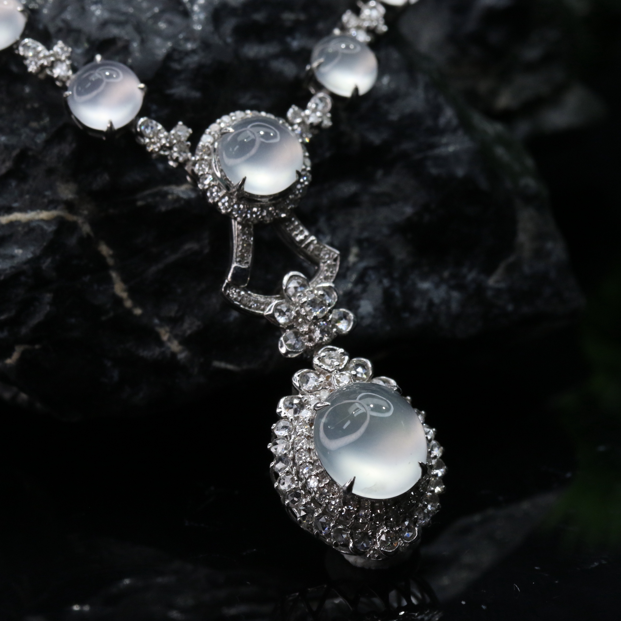 19天然缅甸翡翠A货18k蛋面项链/301133/上海嘉禾拍卖