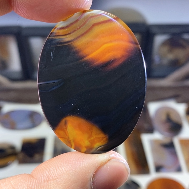 玛瑙/玉髓颈饰未镶嵌