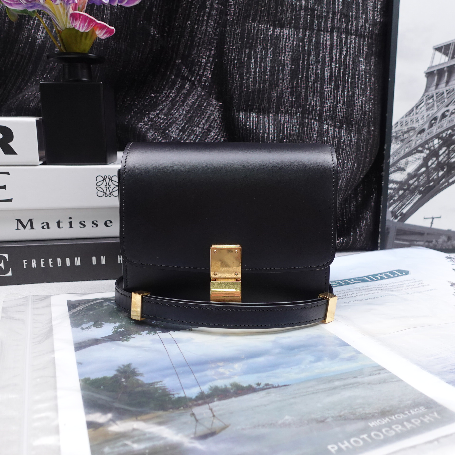 95新 Celine/思琳 单肩包/T10303379