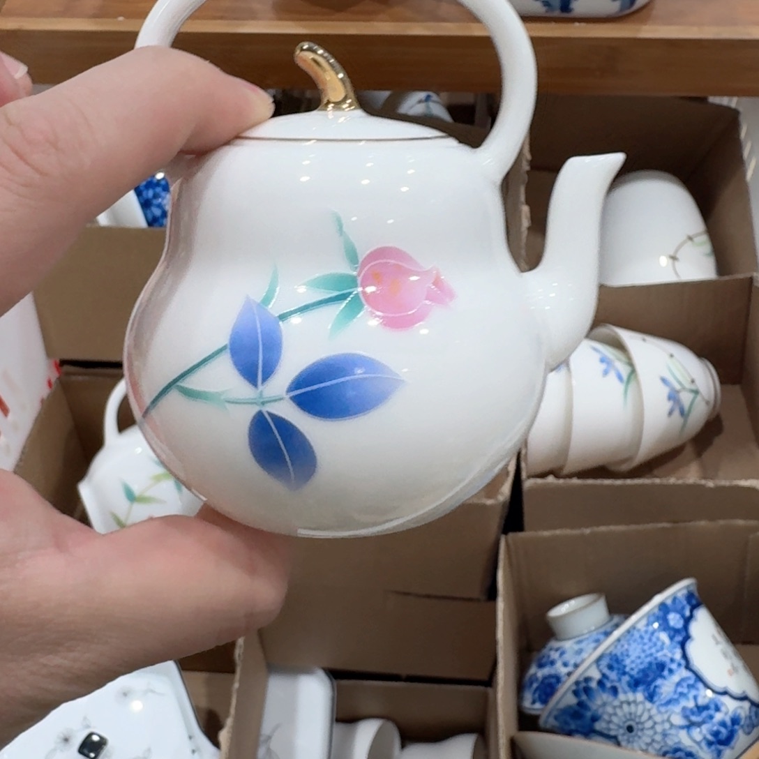 壶你好漂亮13863555774544535