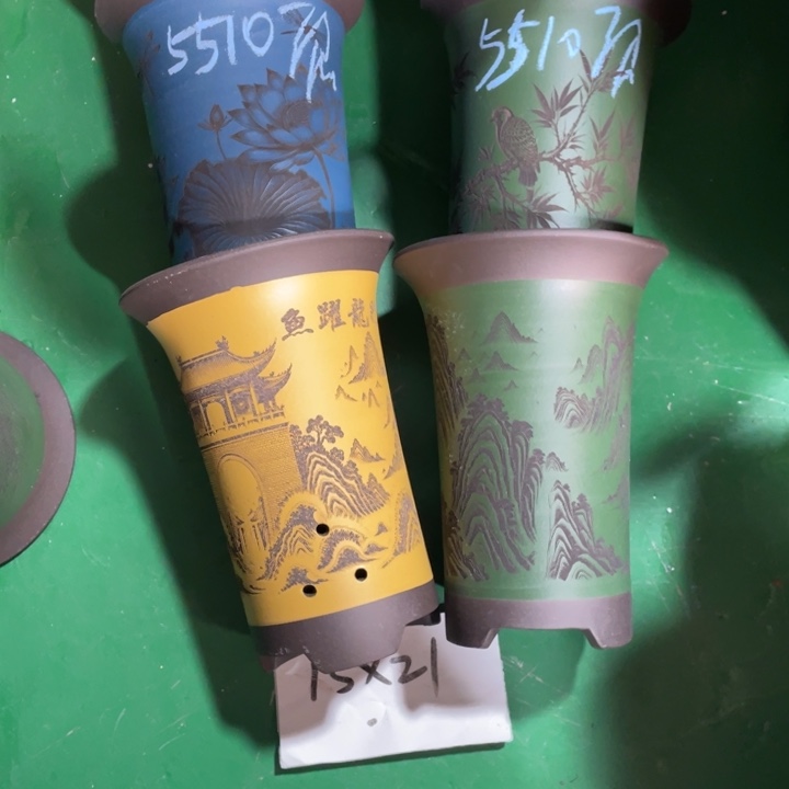 嗯****花盆紫砂微瑕小号