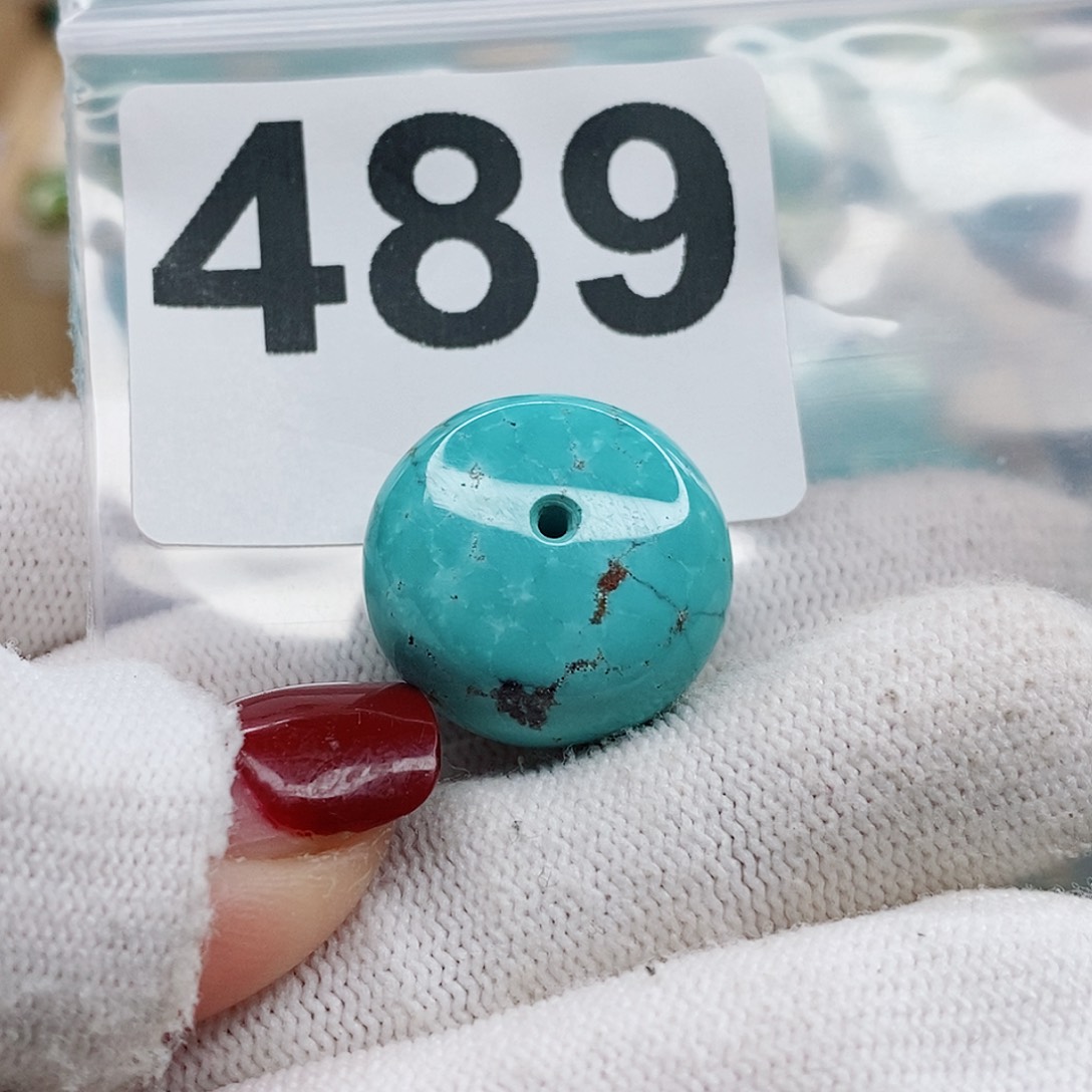 绿松石颈饰未镶嵌