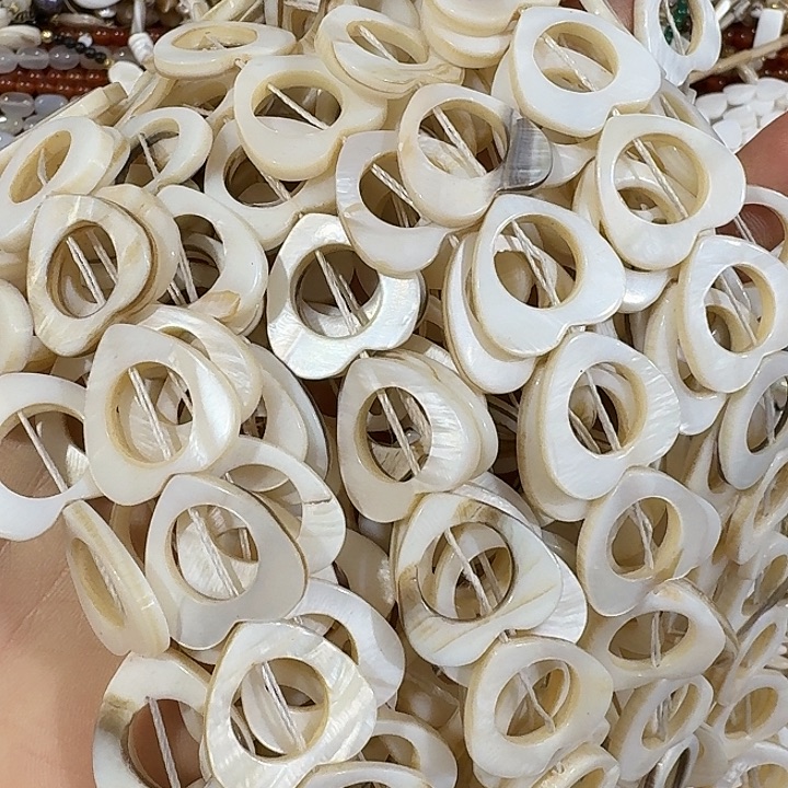 玛瑙/玉髓合金珠宝半成品3条贝壳镂空爱心