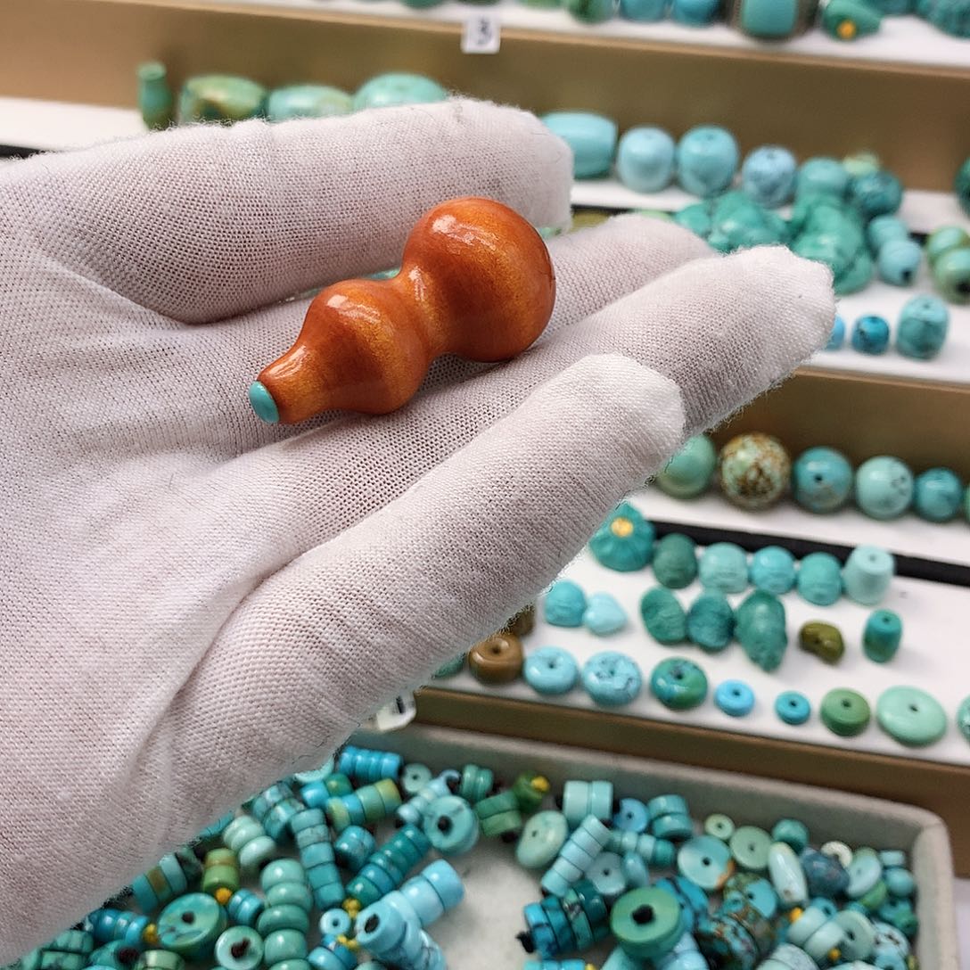 绿松石未镶嵌挂件