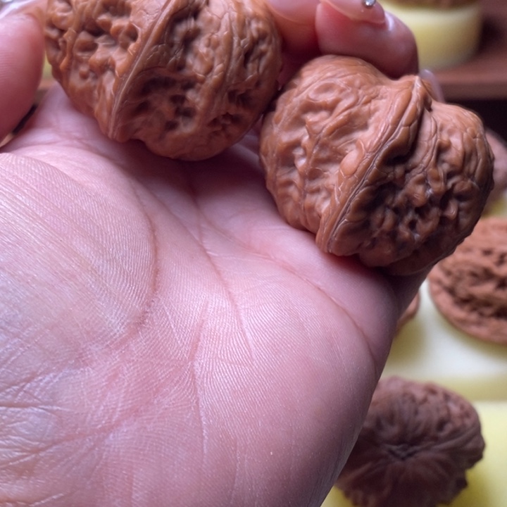 别***-大叶紫檀（黑酸枝木类）文玩核桃元宝