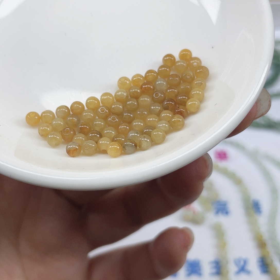 翡翠散珠卡3.6,65颗