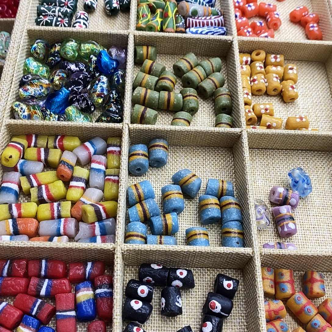 琉璃颈饰单珠1.5元起