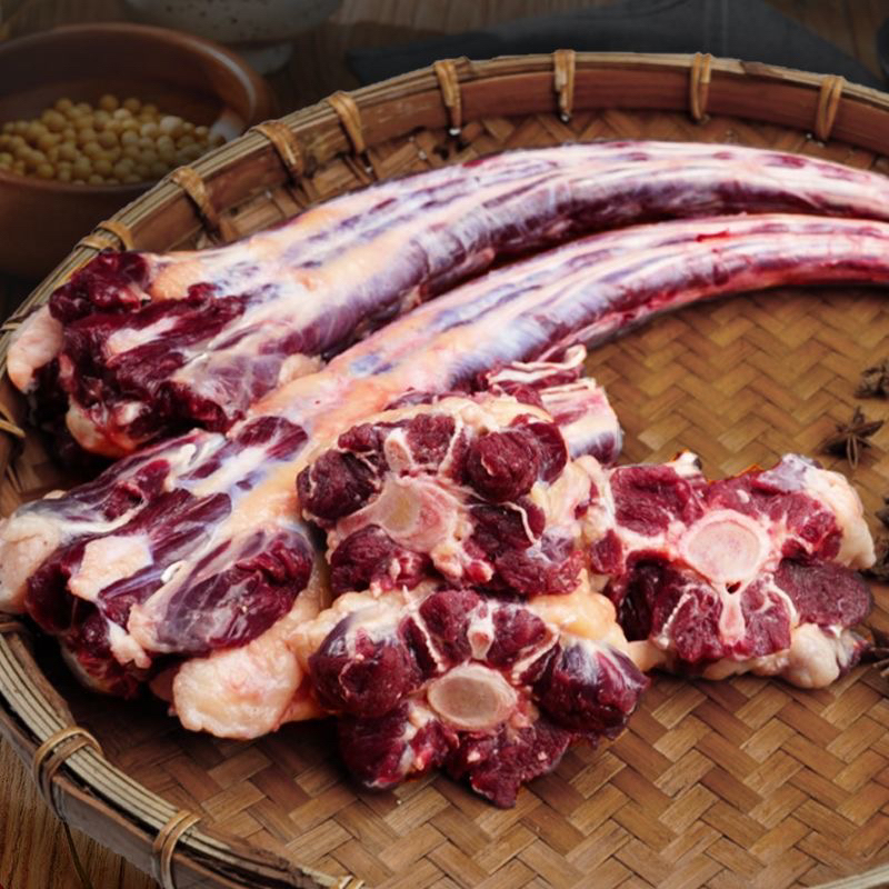 新鲜牛尾原切多肉黄牛尾骨散养煲汤肉尾巴现宰整根新鲜牛尾巴