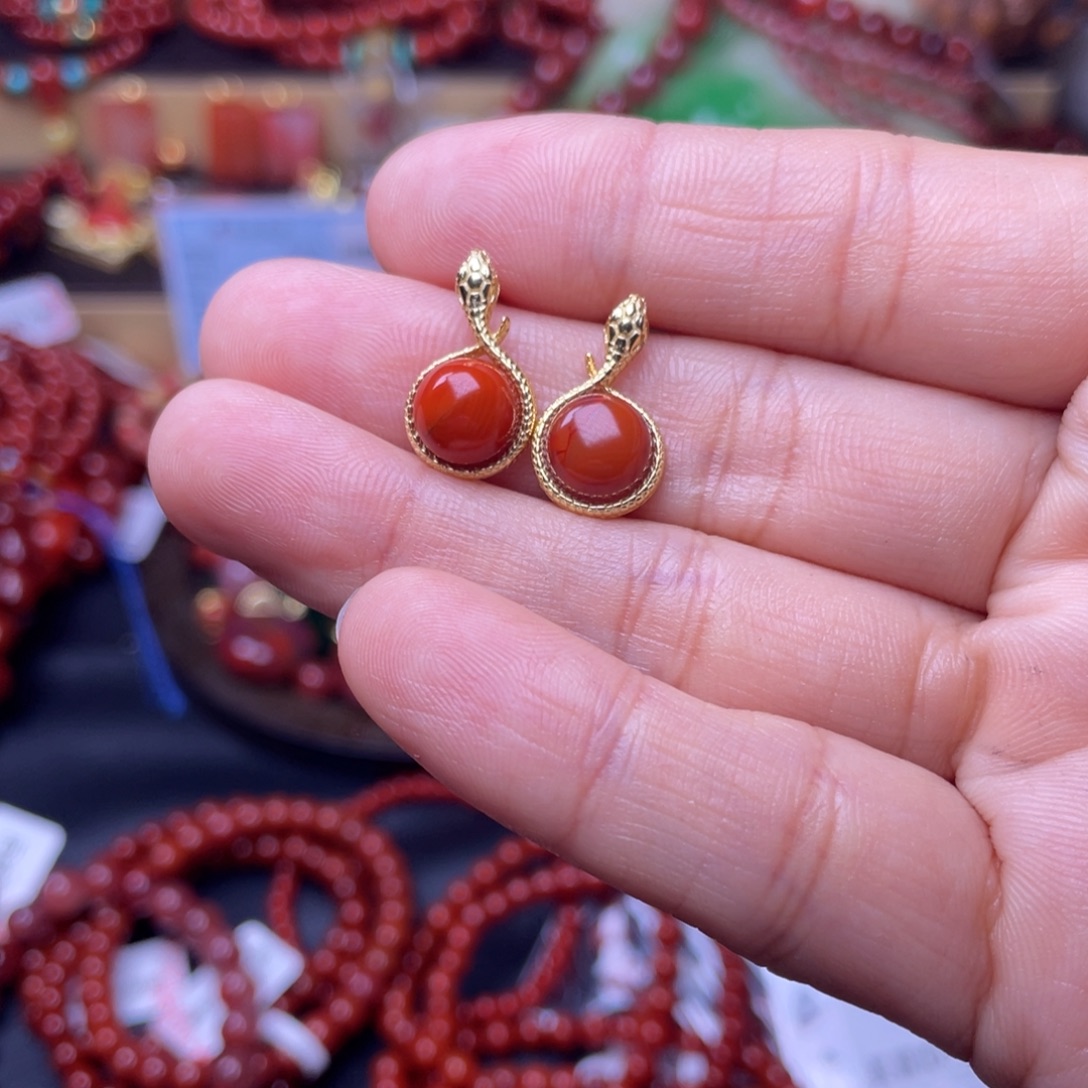 南红玛瑙未镶嵌手链