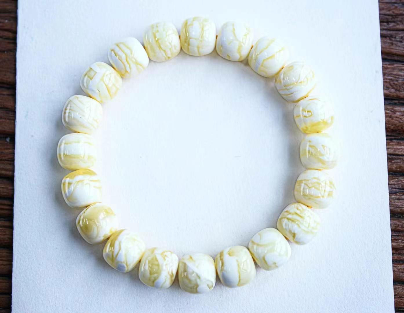 同料11mm老型手串蜡质浓郁饱满，颗颗虎皮花蜡全品无瑕疵15.59克