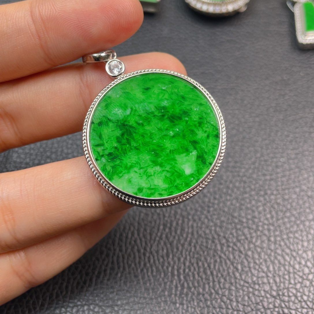 翡翠吊坠(不含链)银S925镶嵌