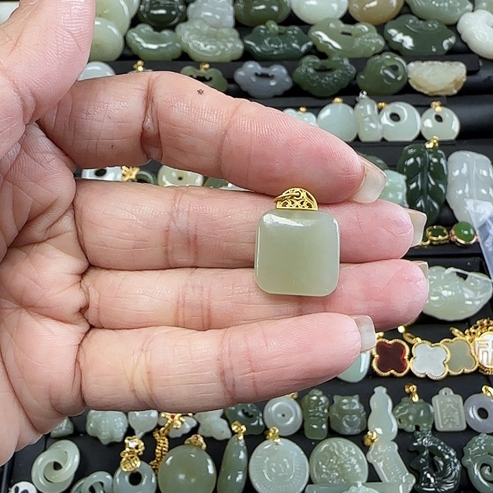 和田玉银S925镶嵌吊坠(不含链)简**美