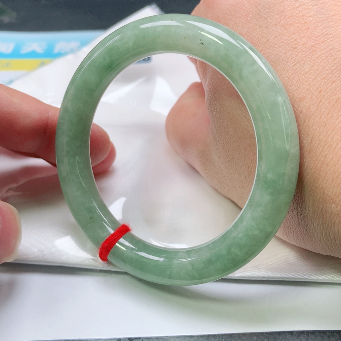 翡翠手镯未镶嵌0128号