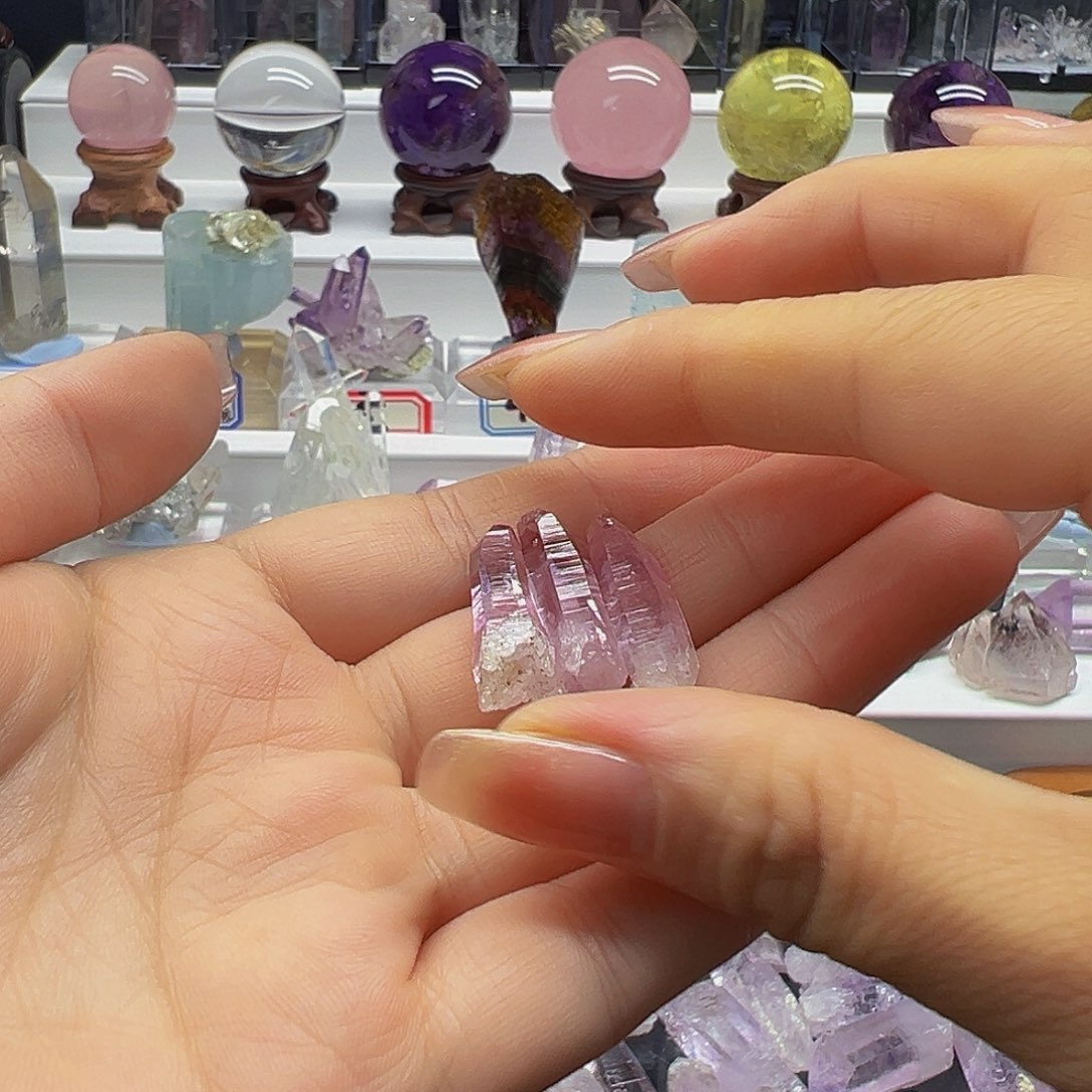 未镶嵌水晶珠宝半成品