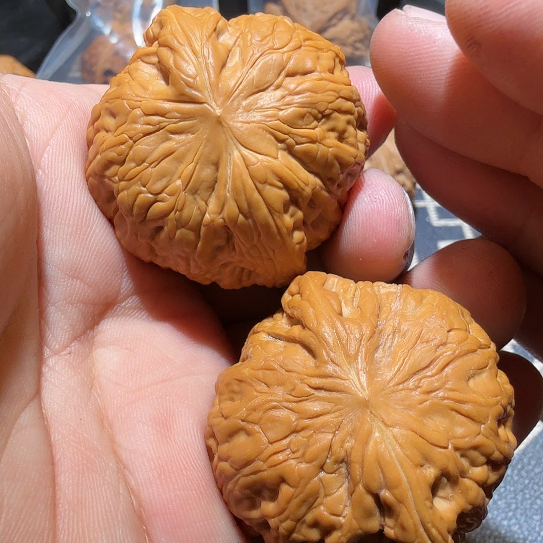 文玩核桃把件铁锤