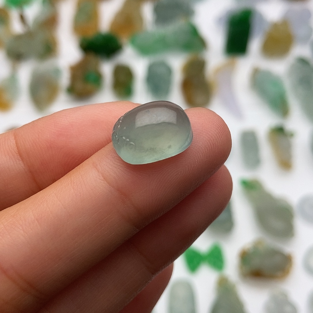 彭***非定制翡翠未镶嵌123598568