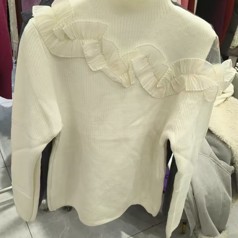 斜花边露肩网纱加一体绒毛衣