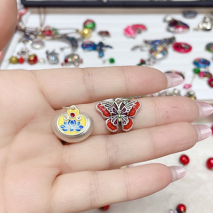 是***鸭足银珐琅法郎彩足银配件