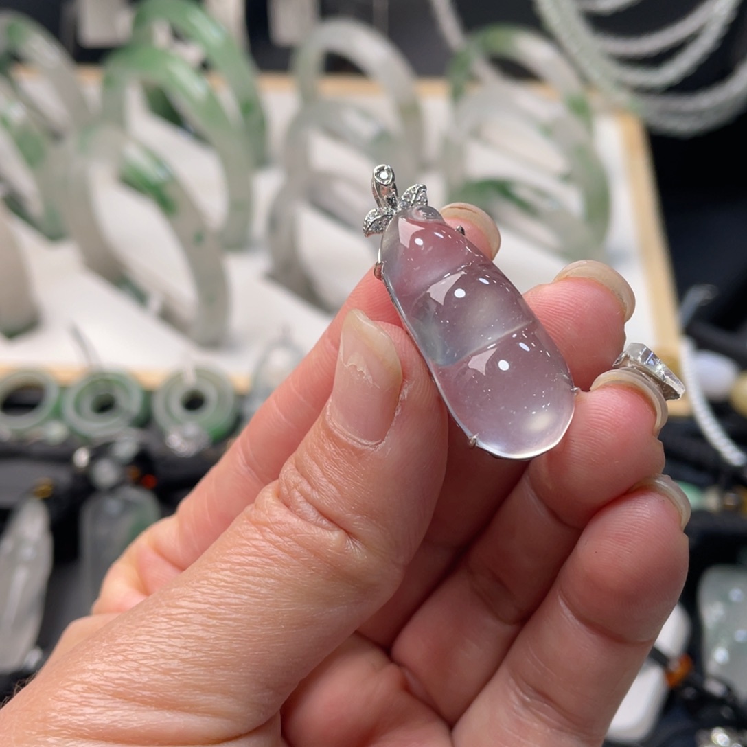 吊坠(不含链)未镶嵌石英质玉?****鲤