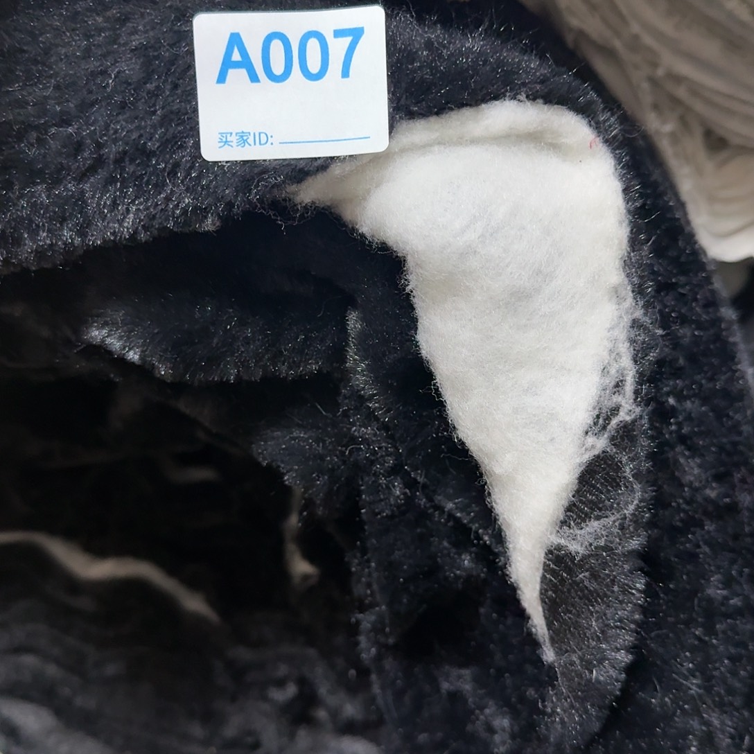 黑色兔毛加棉15元3米007