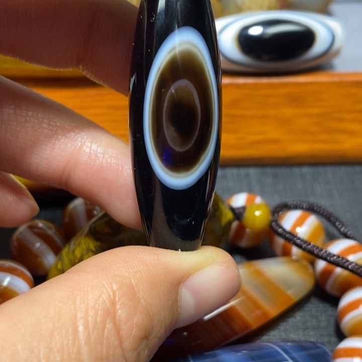 用***6玛瑙/玉髓未镶嵌颈饰