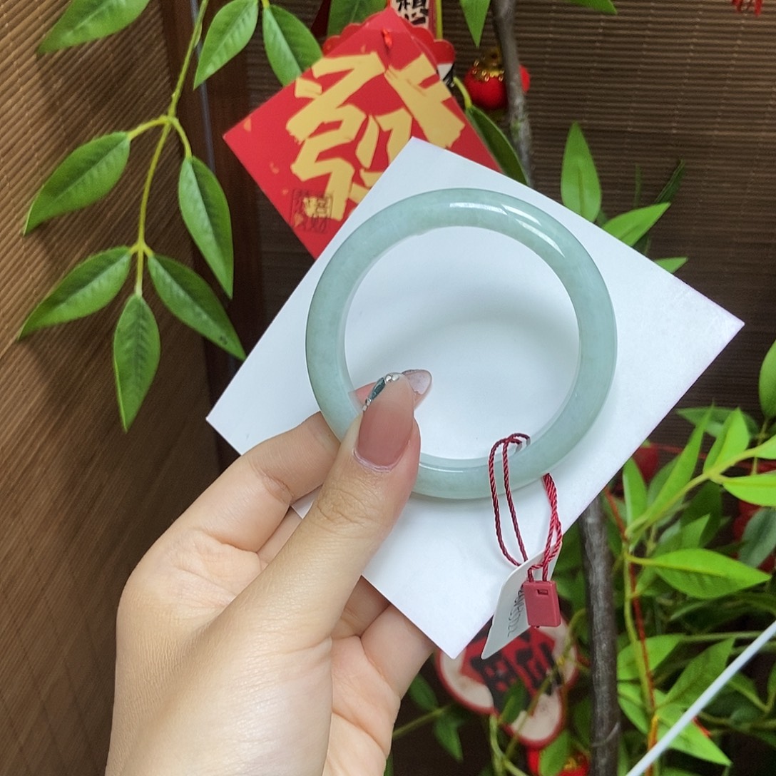 翡翠手镯未镶嵌52-53