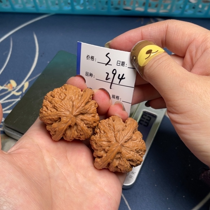 文玩核桃把件粗筋42