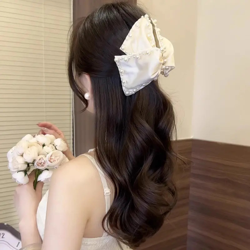 新款法式轻奢珠珠氛围感三角抓夹高级感百搭发卡优雅鲨鱼夹发饰商品图