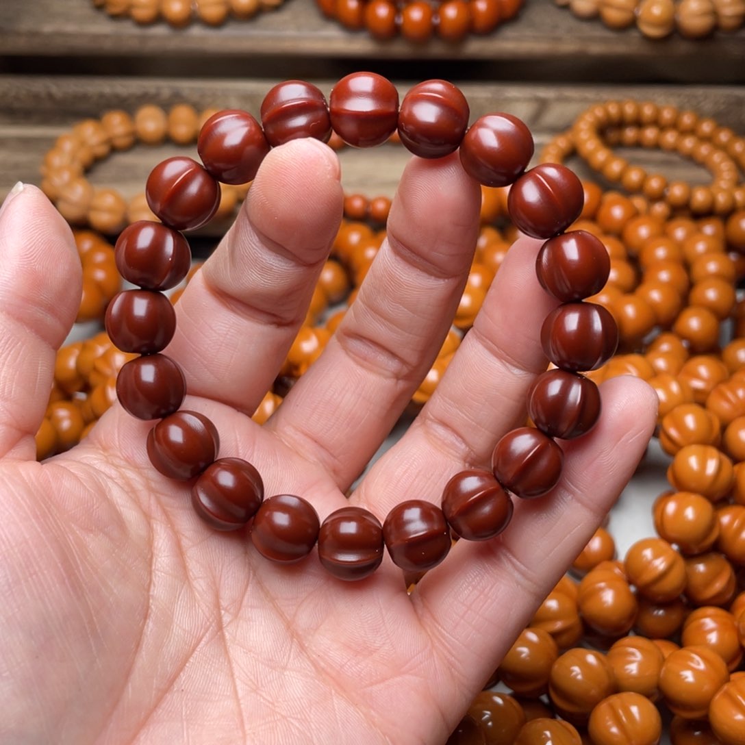 猴头核桃吊坠x***文聚宝盆