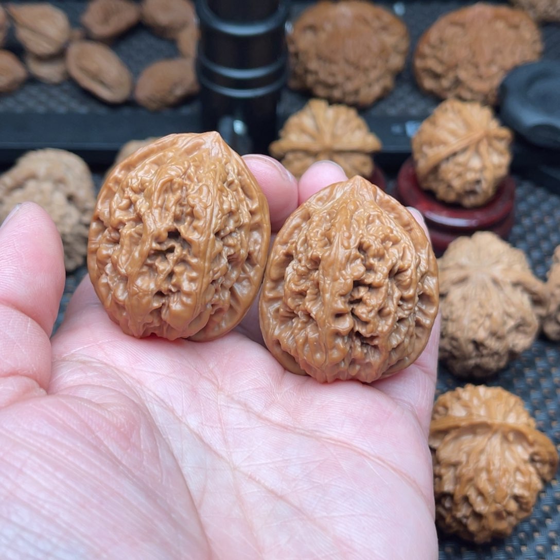 文玩核桃吊坠凤凰台39肚子