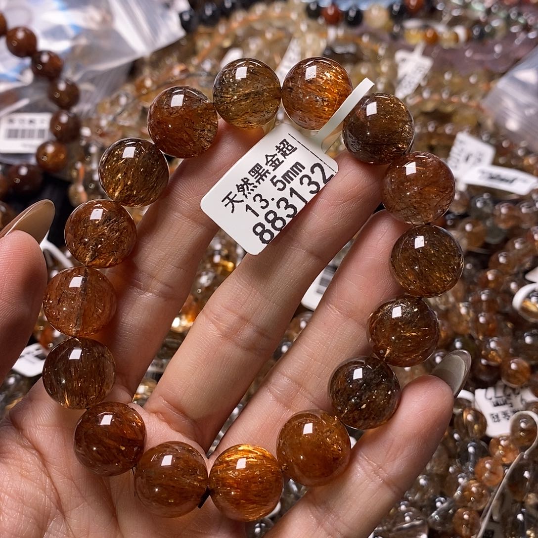 未镶嵌水晶手链水