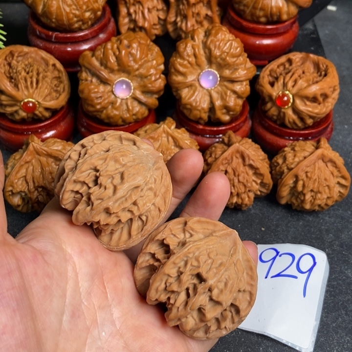 把件文玩核桃狮子929
