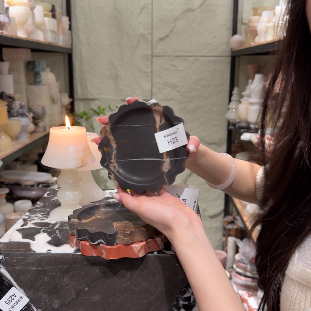 H23。         盘。      