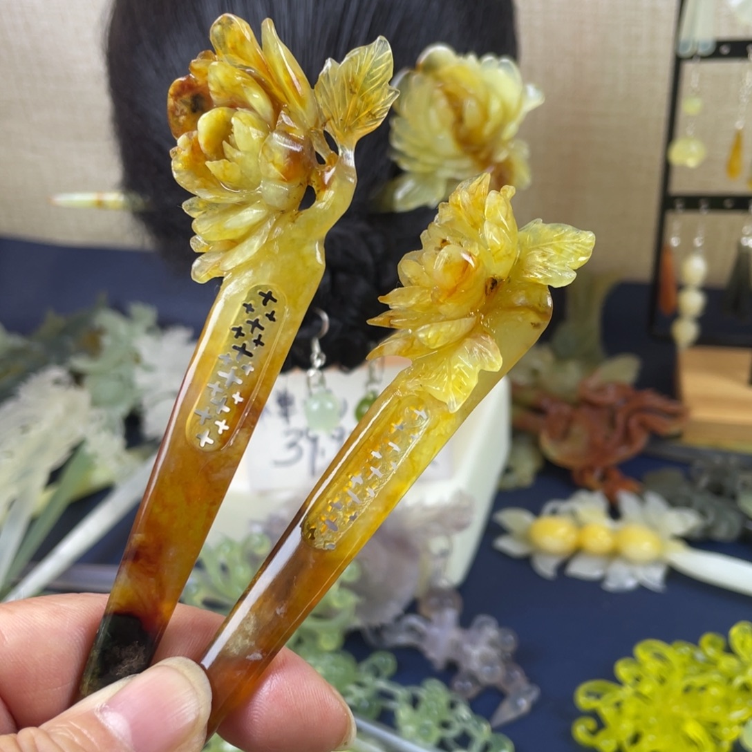 用***2蛇纹石玉未镶嵌发饰