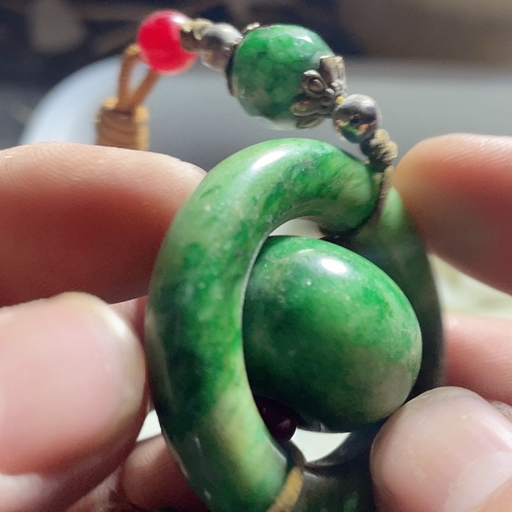 和田玉（糖玉）挂件未镶嵌