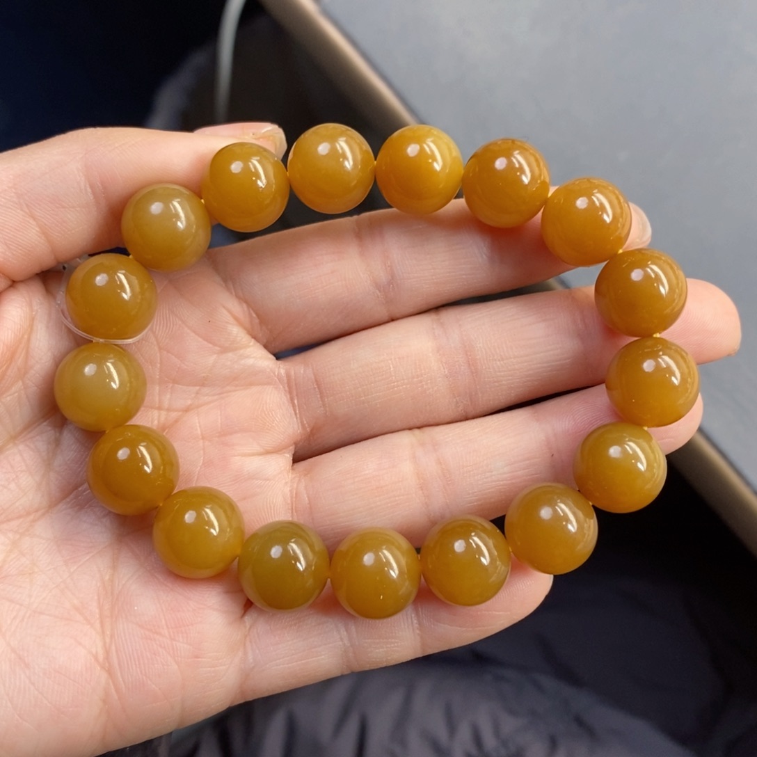 和田玉手串未镶嵌