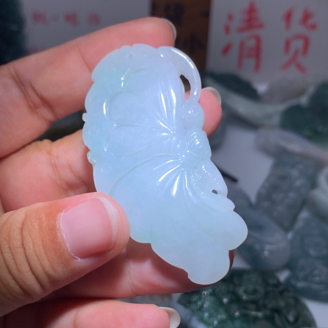 翡翠未镶嵌颈饰保真天然A货翡翠