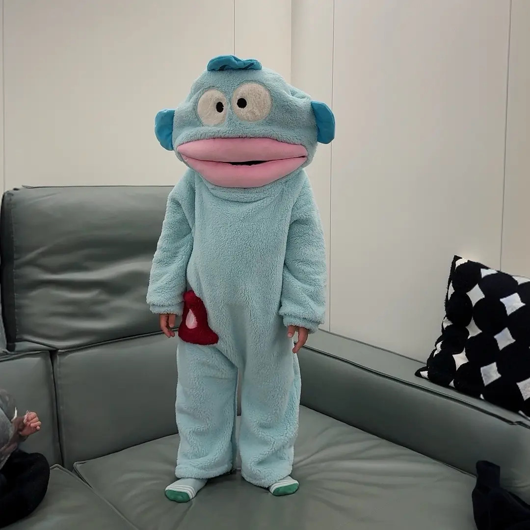 儿童丑鱼连体睡衣秋冬季珊瑚绒加厚睡袍卡通大嘴鱼搞怪家居服亲子