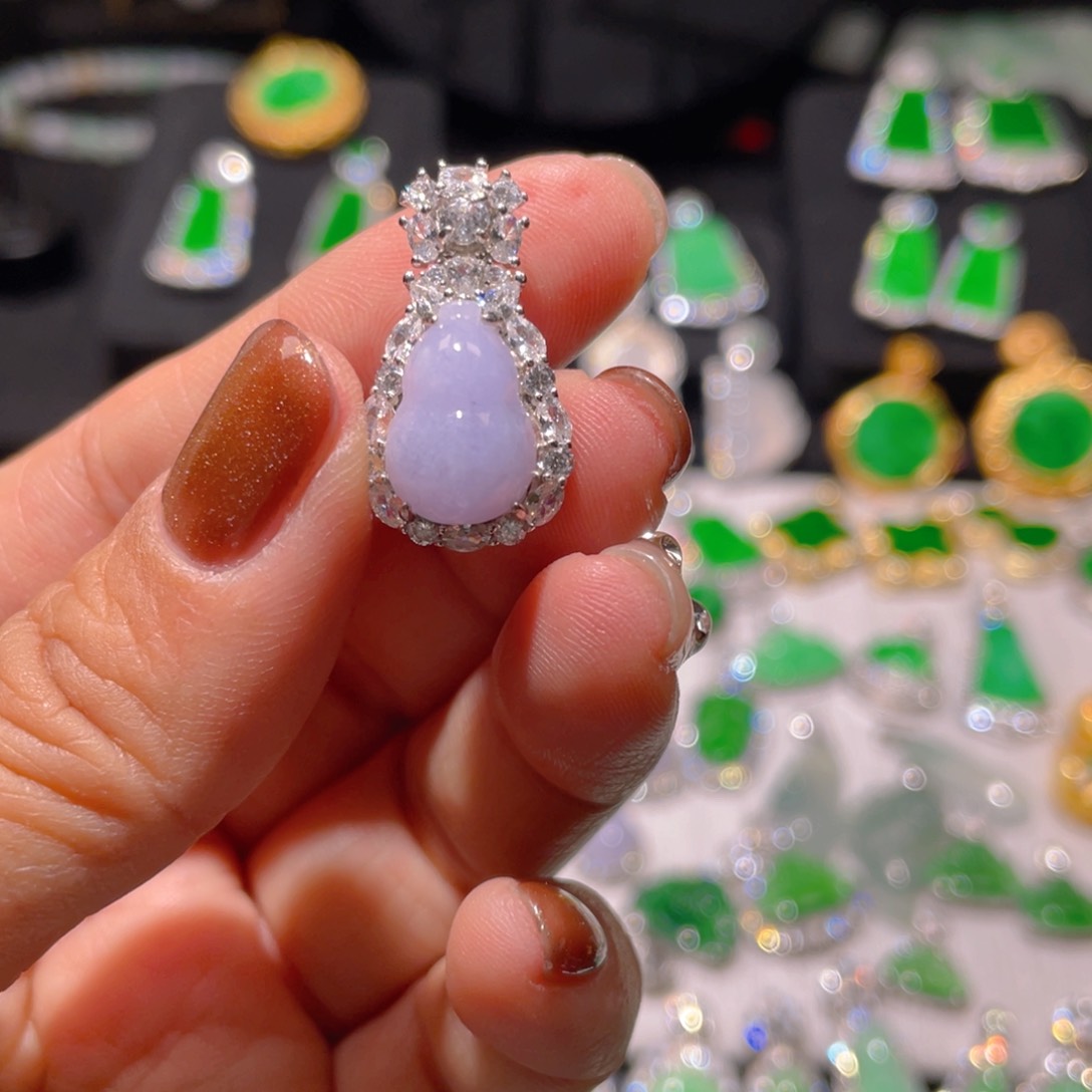 翡翠颈饰银S925镶嵌精品