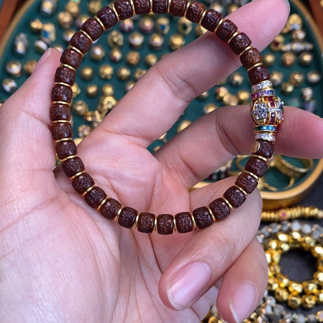 合成立方氧化锆手链足金镶嵌