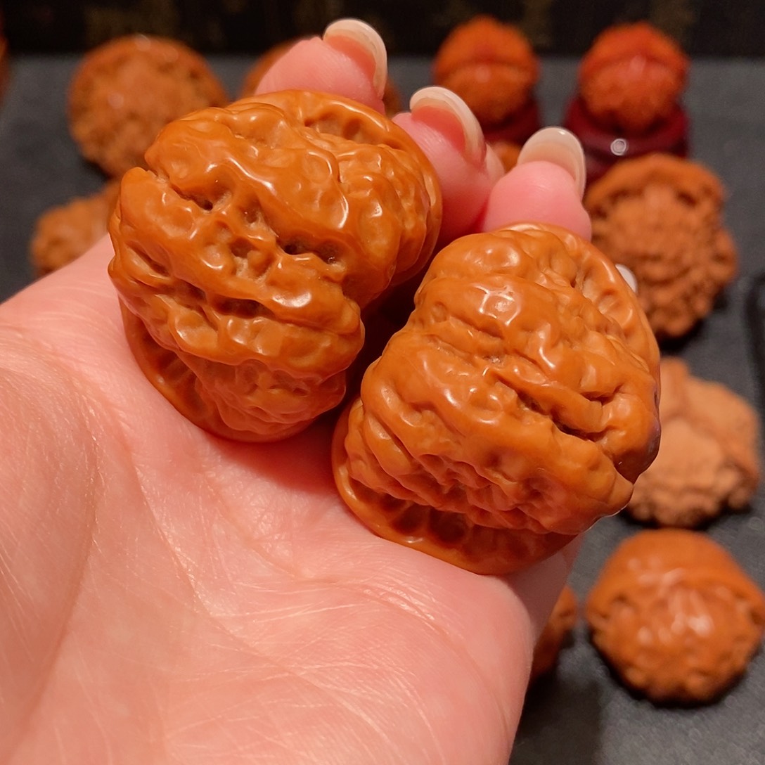 文玩核桃把件蛤蟆头