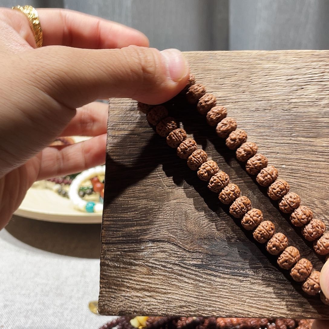 行***善吊坠金刚菩提老树王手持10