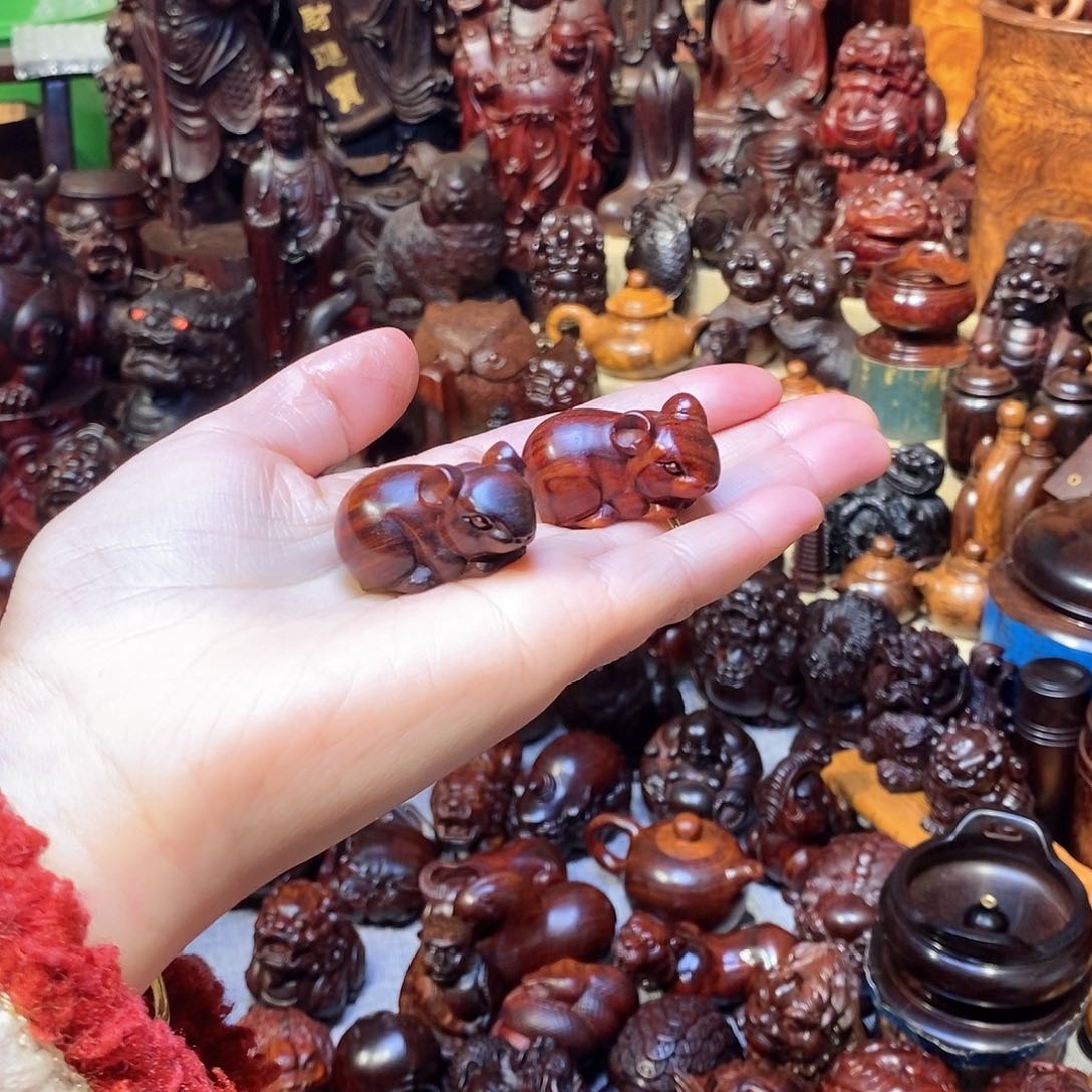 檀香紫檀（小叶紫檀）金星鼠来宝