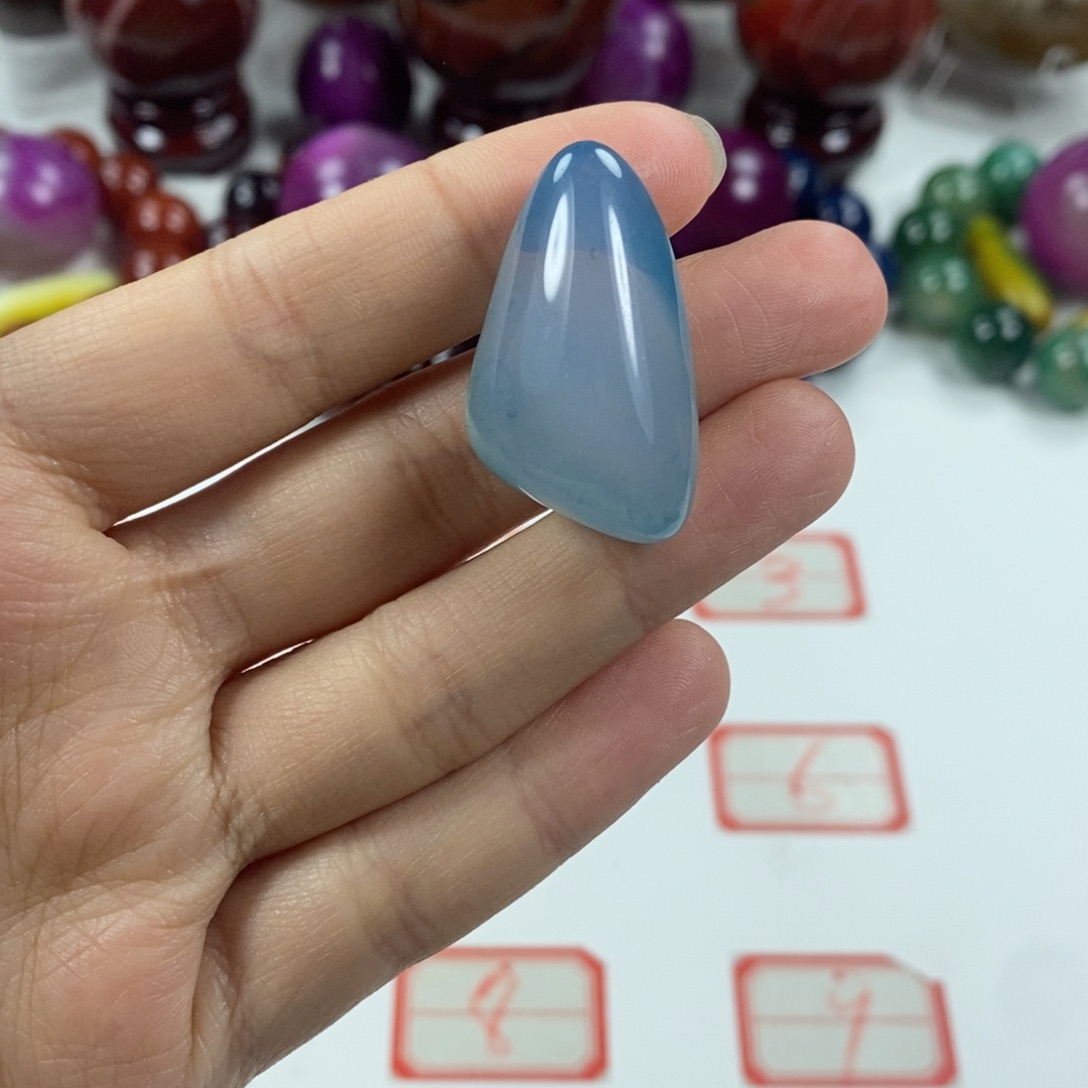 未镶嵌玛瑙/玉髓珠宝奇石